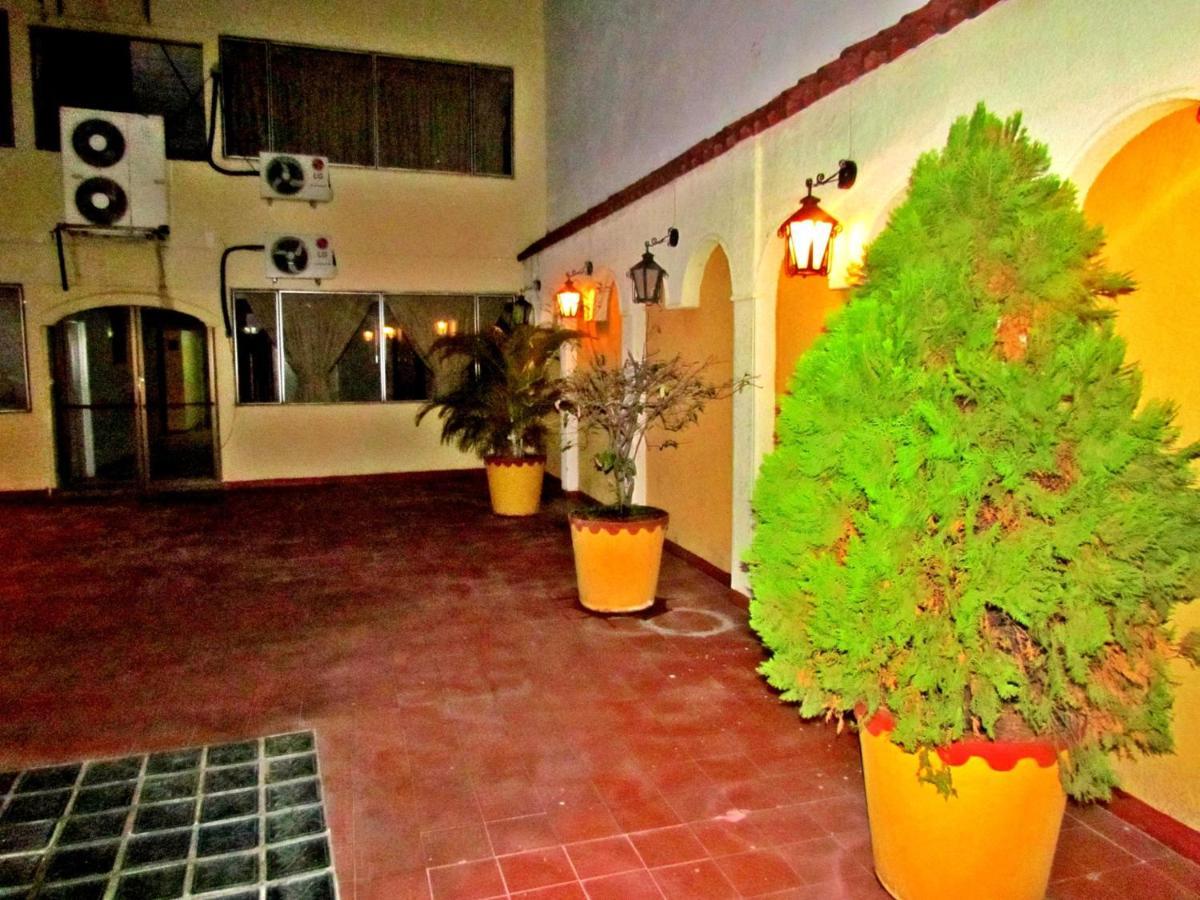 Hotel Dinastia Real Neiva Нейва Экстерьер фото